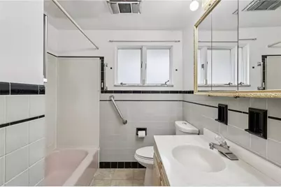 1704 Clairton Rd, West Mifflin, PA 15122 - Photo 18