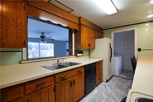 203 Big Oaks Dr, Washington, PA 16323 - Photo 18