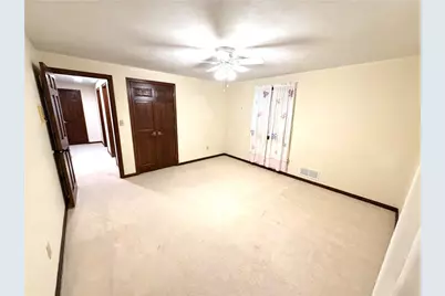 311 Amblewood Cir, Hempfield Township, PA 15601 - Photo 20