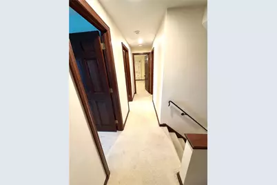 311 Amblewood Cir, Hempfield Township, PA 15601 - Photo 16