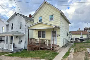 717 N 1st St, Jeannette, PA 15644 - Photo 2