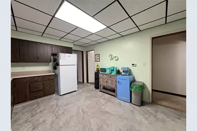 717 N 1st St, Jeannette, PA 15644 - Photo 20