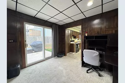 717 N 1st St, Jeannette, PA 15644 - Photo 18