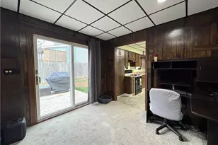 717 N 1st St, Jeannette, PA 15644 - Photo 18