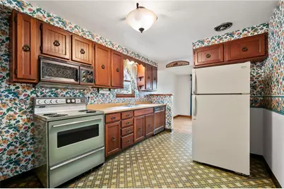 532 Judith Dr, Pittsburgh, PA 15236 - Photo 8