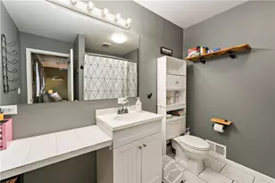 25 Kinder Ave, Fallowfield, PA 15022 - Photo 12