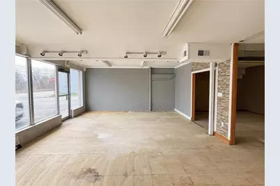 101 McGovern Boulevard, Moon/Crescent Twp, PA 15046 - Photo 2