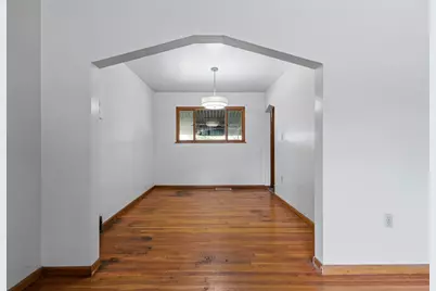 111 Hickory Drive, Chippewa Township, PA 15010 - Photo 12