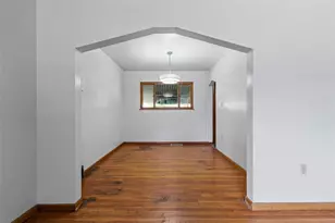 111 Hickory Dr, Chippewa Township, PA 15010 - Photo 12