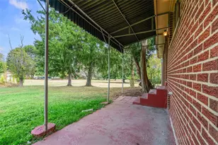 111 Hickory Dr, Chippewa Township, PA 15010 - Photo 28