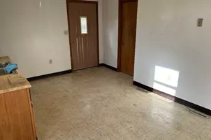 2122 Route 130, Unity Township, PA 15676 - Photo 14