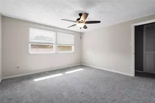 624 Deer Watch Rd, Bridgeville, PA 15017 - Photo 6