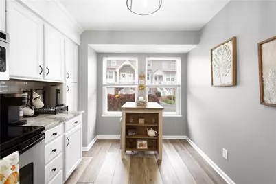 193 Old Village Lane, Bethel Park, PA 15102 - Photo 8