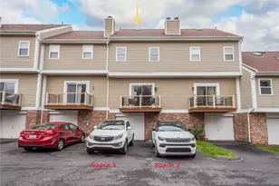 193 Old Village Ln, Bethel Park, PA 15102 - Photo 32