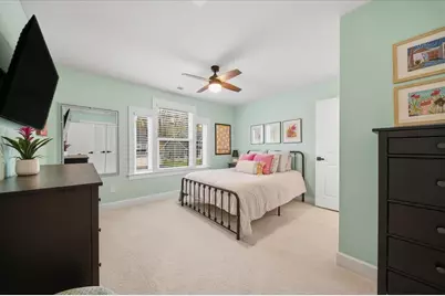 321 Crest Ln, Adams Township, PA 16046 - Photo 28