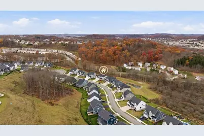 321 Crest Ln, Adams Township, PA 16046 - Photo 48