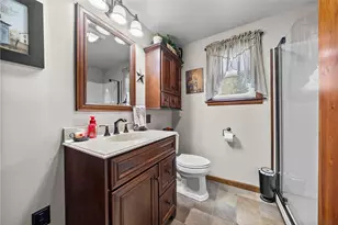 513 E Pine St, Grove City Boro, PA 16127 - Photo 16