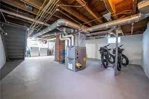 513 E Pine St, Grove City Boro, PA 16127 - Photo 20