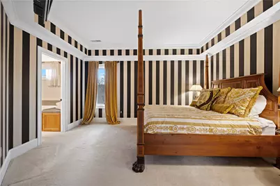 408 Oak Lane, Robinson Twp, PA 15108 - Photo 24