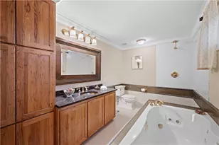 408 Oak Ln, Robinson Twp, PA 15108 - Photo 26