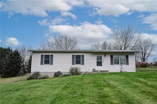 114 Apache Dr, White Township, PA 15701 - Photo 1