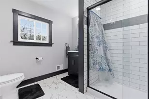 212 Parkfield St, Pittsburgh, PA 15210 - Photo 18