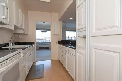 320 Fort Duquesne Blvd #14F, Downtown Pgh, PA 15222 - Photo 6