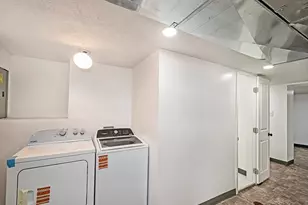 260 Creston Dr, West Mifflin, PA 15122 - Photo 24