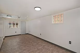 260 Creston Dr, West Mifflin, PA 15122 - Photo 22