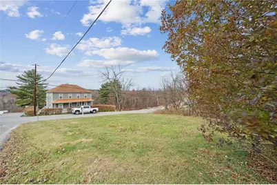 146 McVey St, South Fayette, PA 15082 - Photo 4