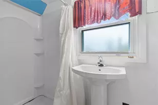 1621 Elderslee Rd, Pittsburgh, PA 15227 - Photo 16