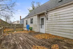 1621 Elderslee Rd, Pittsburgh, PA 15227 - Photo 18