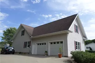 230 Crago Ave, Franklin Township, PA 15370 - Photo 4