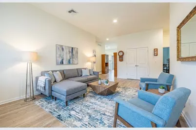 906 Valentina Ln #65, New Kensington, PA 15068 - Photo 2