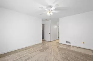 6044 Belle Terre Ct, South Fayette, PA 15017 - Photo 18