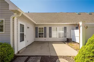 6044 Belle Terre Ct, South Fayette, PA 15017 - Photo 2