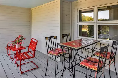 369 Maple Lane, Peters Township, PA 15317 - Photo 4