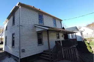 1660 Mercer Rd, Ellwood City, PA 16117 - Photo 2