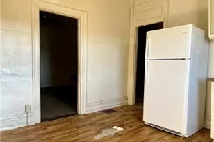 2208 Woodstock Ave, Pittsburgh, PA 15218 - Photo 30