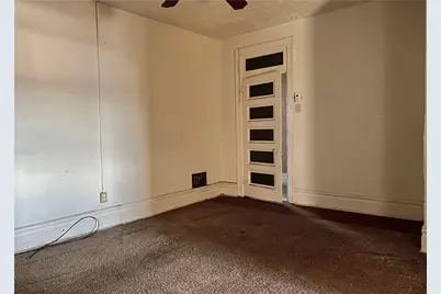 2208 Woodstock Ave, Pittsburgh, PA 15218 - Photo 26