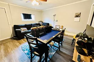 2208 Woodstock Ave, Pittsburgh, PA 15218 - Photo 14