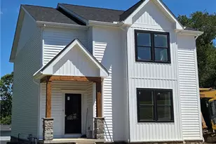 208 Grant Ave, Ross Twp, PA 15237 - Photo 2