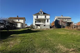 92 Second Easy St, South Union Township, PA 15401 - Photo 4