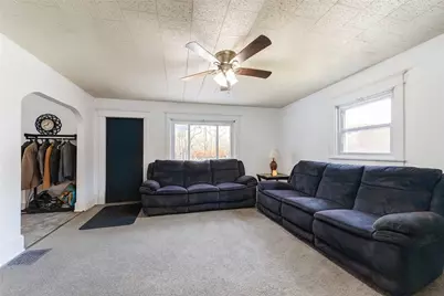 1470 Old Leechburg Rd, Pittsburgh, PA 15239 - Photo 4