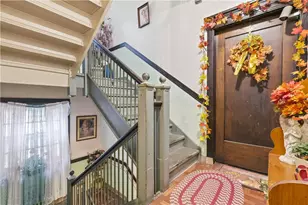 325 W Jefferson St, Butler, PA 16001 - Photo 8