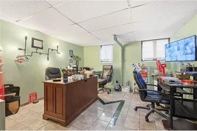 325 W Jefferson St, Butler, PA 16001 - Photo 36