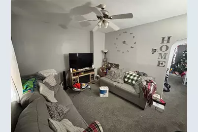 210 Short St, Pitcairn, PA 15140 - Photo 6