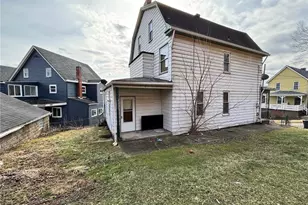 210 Short St, Pitcairn, PA 15140 - Photo 4