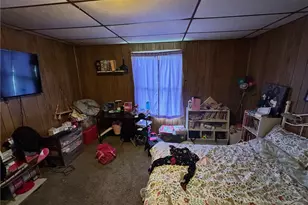 210 Short St, Pitcairn, PA 15140 - Photo 12