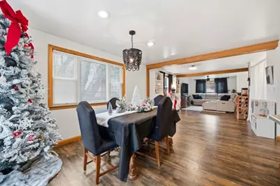 890 Grandview Rd, Ellwood City, PA 16117 - Photo 8